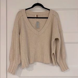 Anthropologie oversized v neck sweater